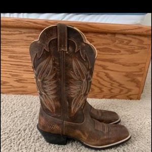 Ariat Cowboy Boots